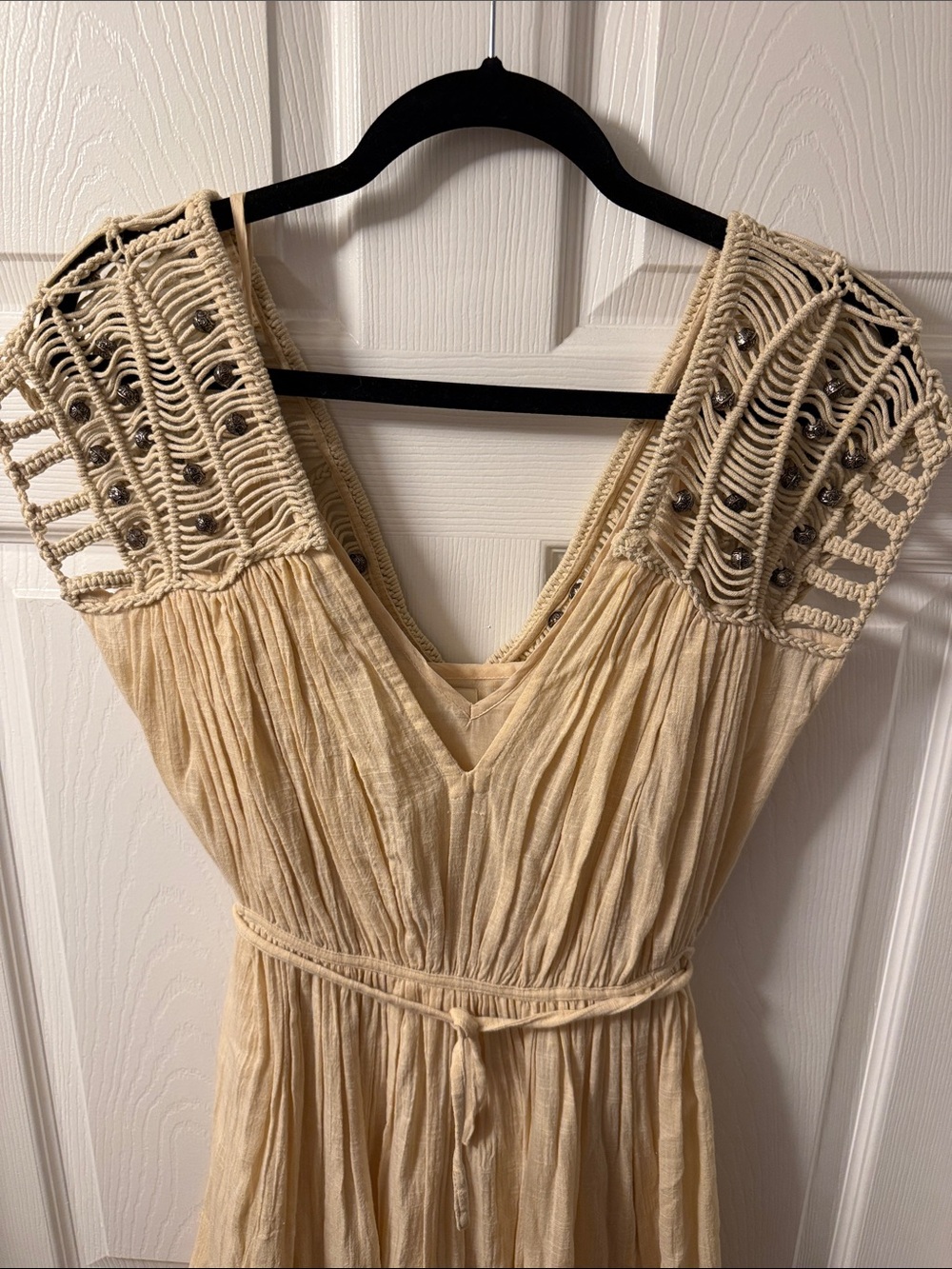 Bohemian Cream V-Neck Maxi Dress with Macramé Shoulders